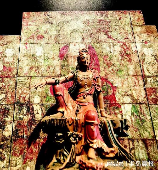 大连藏家打造“冰箱贴博物馆”pg电子游戏网站2400枚！(图3)